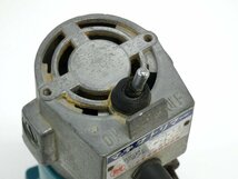 Y476Yちょる【電動工具】makita　トリマー　モデル3700　マキタ電機製作所　動作確認済　100V　440W　木材加工　ルーター　DIY　大工道具_画像3