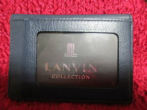 即決　箱なし未使用　LANVIN COLLECTION ENBOSSエンボス　定期入れ　　ネイビー　定価４，９５０円　ランバン・コレクション