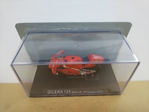 ■ デアゴスティーニ イクソ製1:24 GILERA125 MANUEL POGGIALI 2001 ジレラ マヌエル・ポジャーリ レーシングバイク ミニカー_画像4