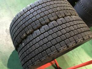 D22-3-10③☆265/70R19.5 BS W910 中古2本！13‐12㎜ 2022年 ブリヂストン スタッドレス♪ k90