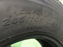 x882-3-11 ☆265/70R19.5 BS 再生(W910パターン）中古4本セット！ ブリヂストン（スタッドレス）残溝18～17ｍｍ k180_画像9