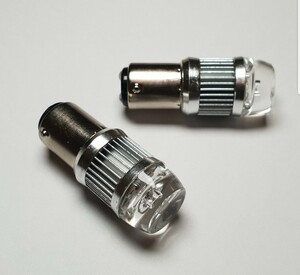 車バイク汎用新型S25D/1157 LEDダブル球 白/白 30W 2段照度 2個　ブレーキ　バックランプ等に