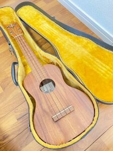 【即決送料無料】カマカウクレレ　ホワイトラベル　kamaka ukulele Cocert Tiki white labelケース付 