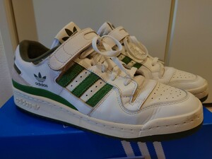 送料無料　adidas　FORUM 84 LOW　US10.5　28.5センチ　フォーラム　アディダス　白　緑　ホワイト　グリーン　USED