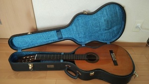★中古★YAMAHA ヤマハ クラシックギター C-300 楽器 弦楽器 ハードケース付き 現状品