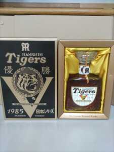 阪神タイガース　１９８５年　日本シリーズ優勝記念ウイスキー　記念絵馬付き