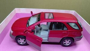 スケール 1/36 LEXUS RX 300 ！ レクサス！ 世界の名車シリーズ！ KINSMART