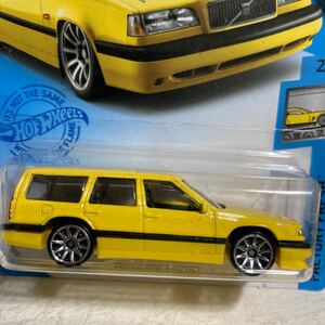 Hot Wheels★VOLVO 850 ESTATE FACTORY FRESH★