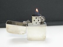 ○ 中古品 ZIPPO ジッポー ライター 2002年製 シルバー系 着火確認済み STERLING 刻印_画像3