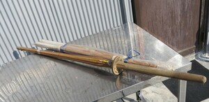 Z-2637# бамбуковый меч 3 шт. комплект большой ( длина примерно 120CM) 1 шт. маленький ( длина примерно 92.5CM) 2 шт текущее состояние доставка 