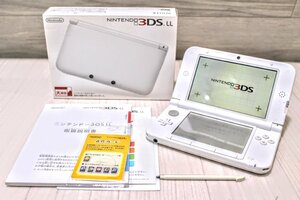 【動作良好】Nintendo 3DS LL ホワイト ニンテンドー3ds ll 箱付き　取扱説明書類　ARカード　タッチペン　画面保護フィルムあり 19M972