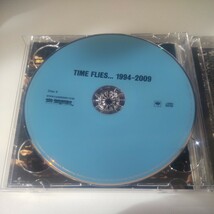CD　オアシス / タイム・フライズ・・・1994-2009　Z45-29_画像4