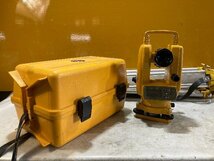 【1円スタート！】TOPCON トプコン デジタルセオドライト DT-20S 三脚付き 測量機器 動作良好_画像1