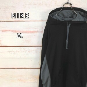 NIKE ナイキ プルオーバー パーカー 刺繍ロゴ ブラック ツートン ポリ素材 メンズ Mサイズ