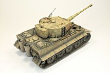 タミヤ1/35 ドイツ重戦車ティーガーⅠ 後期型　完成品_画像5