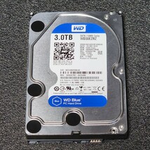 【送料無料】WesternDigtal WD Blue WD30EZRZ-00Z5HB0 3TB 3.5インチ内蔵HDD 2015年製 フォーマット済み 注意判定 PCパーツ 動作確認済_画像1