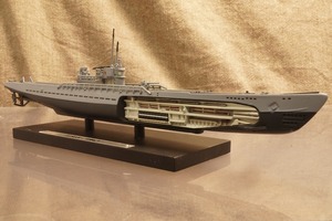 ★ドイツ潜水艦　U-515　Uボート IXC型　1/350　953013　ATLAS