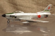 ★航空自衛隊　戦闘機 Ｆ-86Ｄ セイバー　1/100　916037　デアゴスティーニ_画像2