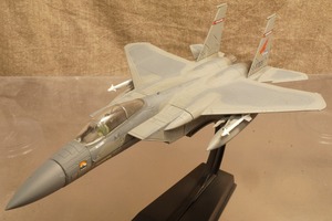 ★アメリカ戦闘機　F-15C イーグル　1/100　911075　オレゴン空軍州兵所属機