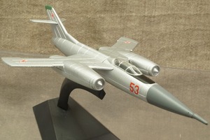 ★ソビエト　ヤコブレフ Yak-27 フラッシュライトC　1/137　912017