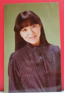 岩崎宏美 宣材写真(サイズ約14x9㎝) C/検;プロマイド歌手タレント生写真アイドル女優ブロマイド