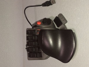 NOSTROMO　SpeedPad n52　BELKIN F8GFPC100　片手キーボード　USB