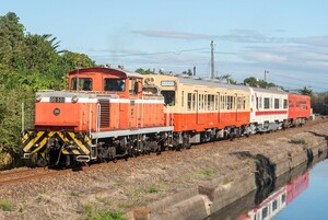 鉄道 デジ 写真 画像 DD50 1+キハ 水島臨海鉄道鉄道の日記念フェスタ イベント列車 3