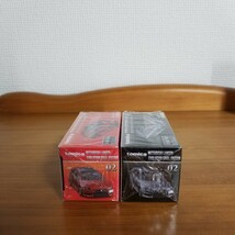 トミカプレミアム 02 三菱 ランサーエボリューション ファイナルエディション 発売記念仕様 & 通常 2台セット 定形外補強発送_画像2