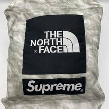 SUPREME THE NORTH FACE Paper Print Down Scarf シュプリーム ザノースフェイス ペーパー プリント ダウン スカーフ (NN71805I) G2353_画像2