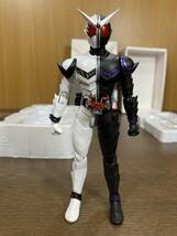 30) S.H.Figuarts（真骨彫製法）仮面ライダーW ファングジョーカー_画像6