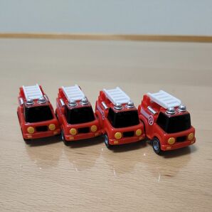 チョロQ　消防車　4台セット