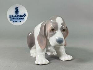 美品 LLADRO リヤドロ ビーグル 犬 フィギュリン 陶器 人形 置物