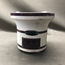 B651　木炭コンロ 七輪 陶器 目皿 火皿 アウトドア BBQ 　デッドストック無し　直径約26.5cm　高さ22.5cm　現状品　保管品_画像1