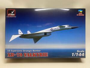 送料無料　新製品　1/144　ARMORY アーモリー　＃14701　XB-70　VALKYRIE XB-70 米空軍ヴァルキリー 試作戦略爆撃機