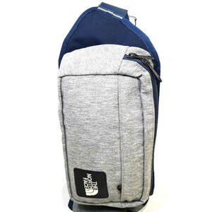 C #【商品ランク:B】 ザノースフェイス THE NORTH FACE ロゴデザイン アウトドア ショルダー / クロスボディ バッグ 斜め掛け 男女兼用鞄