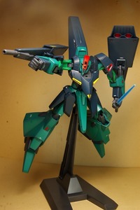 機動戦士Zガンダム HGUC 1/144 ORX-005 ギャプラン 塗装済完成品　