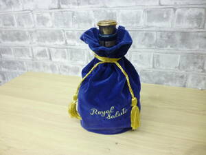 わけあり　ROYAL SALUTE 21 ロイヤルサルート21年　スコッチウィスキー 700ml 巾着、ガイドカード　　　300726001