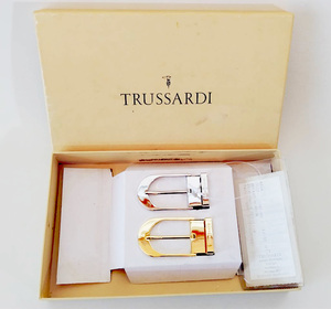 TRUSSARDI トラサルディ　バックル ゴールド/シルバー　2点セット　　 幅2.8cm～2.9cm【未使用新品】ベルトは含みません