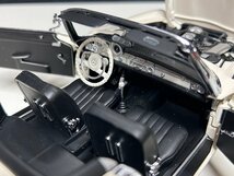 norev 1/18 Mercedes Benz 230 SL (W113) Convertible 1963　ホワイト　メルセデス　ベンツ　ノレブ_画像9