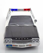 KK scale 1/18 Dodge Monaco California Highway Patrol 1974　ダイキャスト製　ダッジ　パトカー_画像3