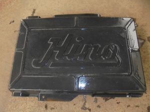 !HINO! truck. battery case! medium sized car! cover! battery cover!③!