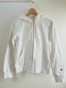 Champion ジップパーカー Mサイズ レディース