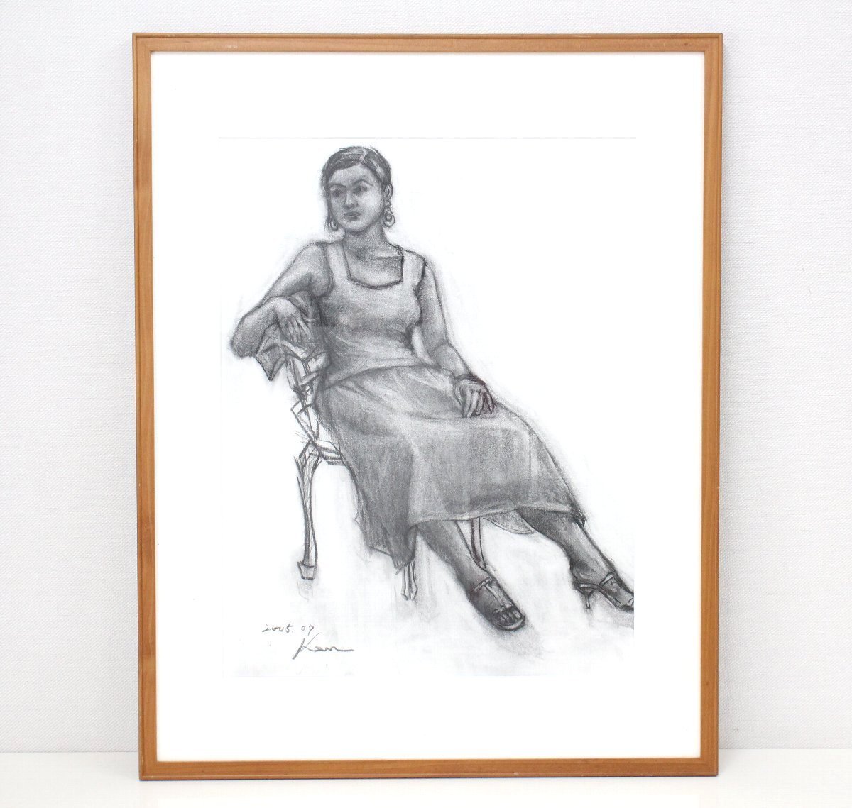 ju11■Free shipping◆Author unknown◆Drawing◆Woman sitting on a chair◆Pencil drawing◆Portrait drawing◆Frame size 69cm x 88cm◆Painting◆Interior, artwork, painting, pencil drawing, charcoal drawing