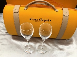 『Veuve Clicquot 未使用品 ヴーヴクリコ シャンパングラス2客 バッグ入トラベルケース＊シャンパンはございません』