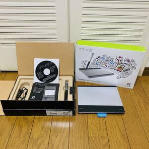 wacom ワコム INTUOS Creative Pen & Touch Tablet ペン & タッチ small CTH-480 / S2