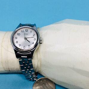 (A39)コレクションⅦ(*'▽')稼働・シチズン手巻き・2300（クリーニング済み）シルバー・レディス手巻き腕時計USED（送料全国一律185円)の画像3