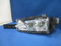 レクサス　NX200/NX300　AGZ10/AYZ10　前期　左フォグ　LED　純正　KOITO　78-7　113204_画像4