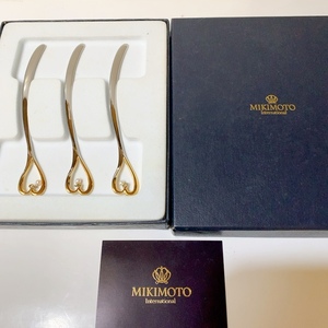 即決 送料無料 未使用 保管品★MIKIMOTO ミキモト 真珠 パールとハートモチーフのマドラー3本セット