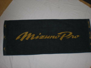MIZUNO PROミズノプロ・黒×ゴールド フェイスタオル 未使用ちょい織キズ