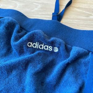 adidas アディダス　オールインワン　つなぎ　青　ブルー　スポーツ　フィットネス　タオル地